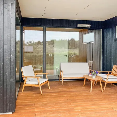 3 Bedroom Cozy In